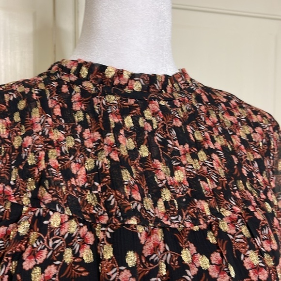 LOFT Women's Shimmer Vine Pleated Yoke Blouse Size M - Picture 2 of 8